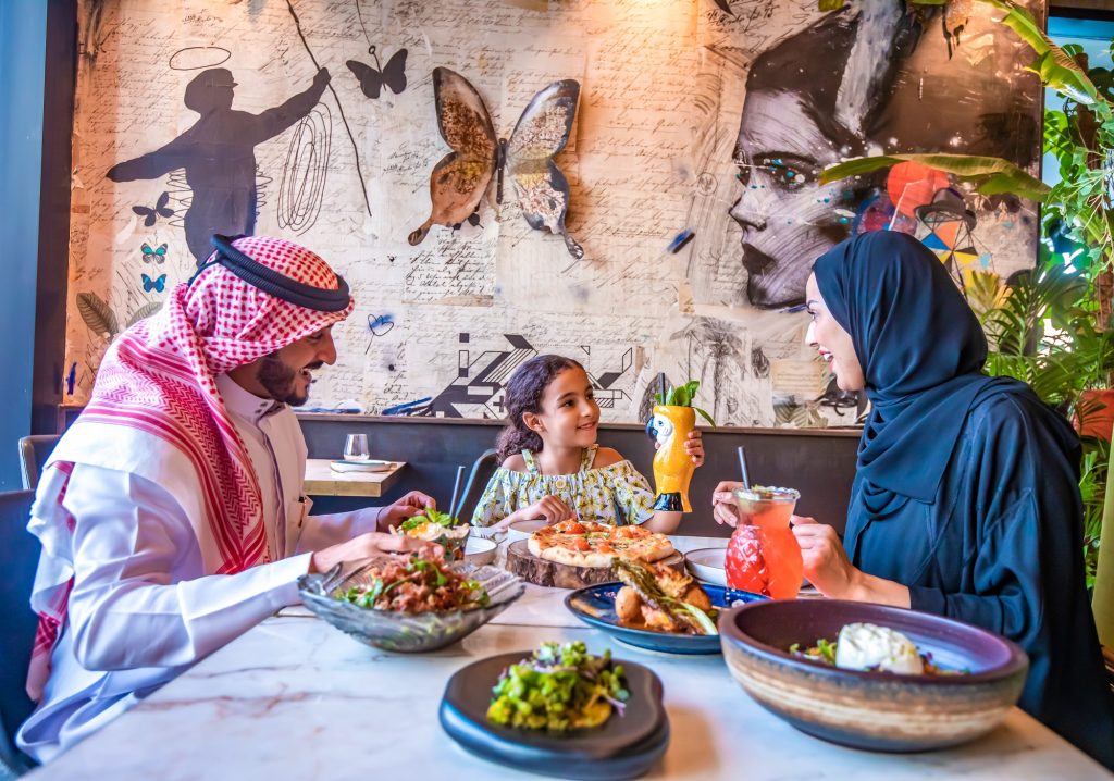 Embracing the UAE’s Multicultural Cuisine: A Food Lover’s Guide